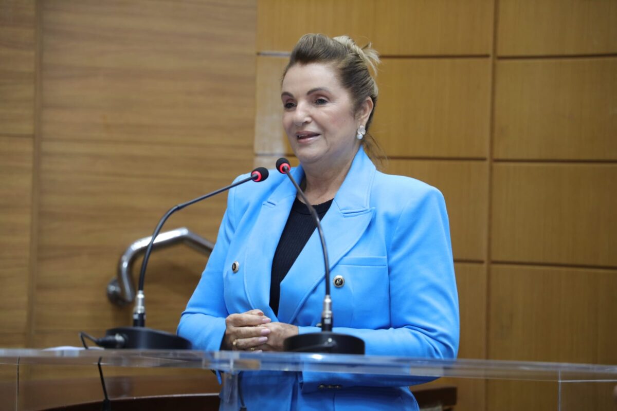 Deputada Áurea Ribeiro solicita ao Governo do Estado, Restaurante Popular em Lagarto
