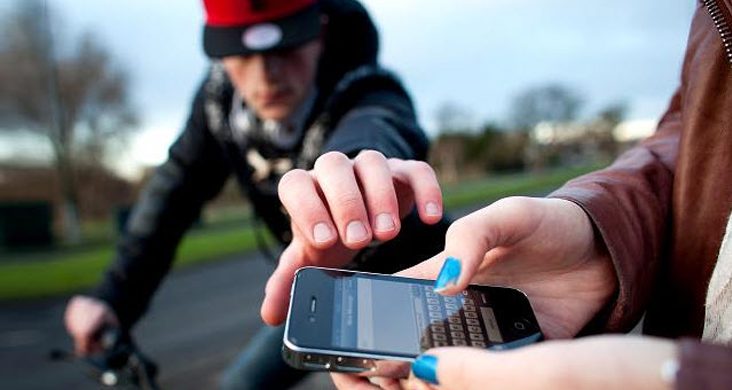 Governo lança app para bloquear celulares roubados nesta semana
