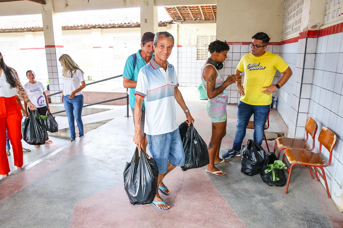 PAA em ação: Prefeitura de Lagarto promove entrega de alimentos a 500 famílias