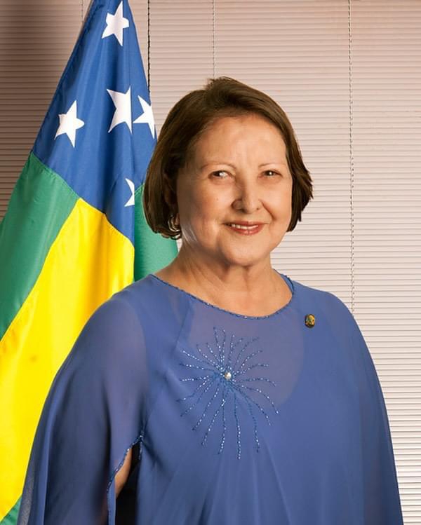 Morre em Aracaju a ex-senadora Maria do Carmo