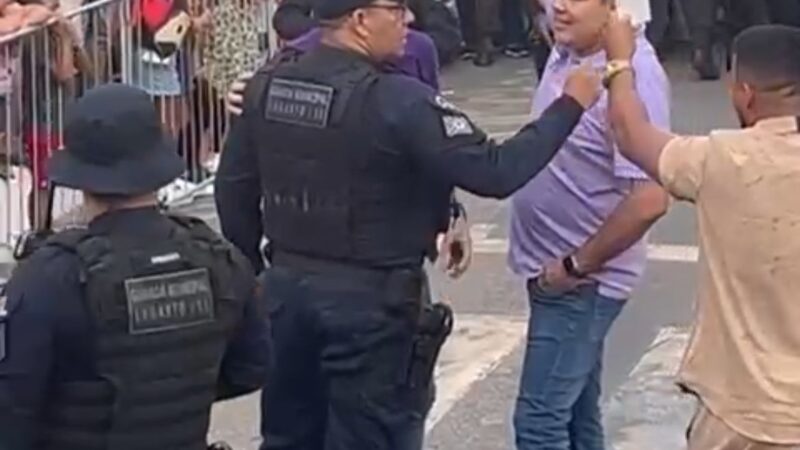 Justiça Eleitoral condena Sérgio Reis a se abster de práticas realizadas no desfile cívico de Lagarto, com multa de 10 mil reais por violação