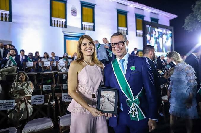 Governador Fábio Mitidieri recebe maior honraria do Estado de Goiás por destaque em gestão pública