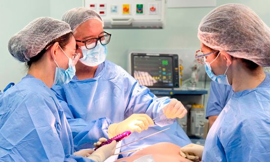 Hospital de Cirurgia realiza reconstrução de mama inédita em Sergipe