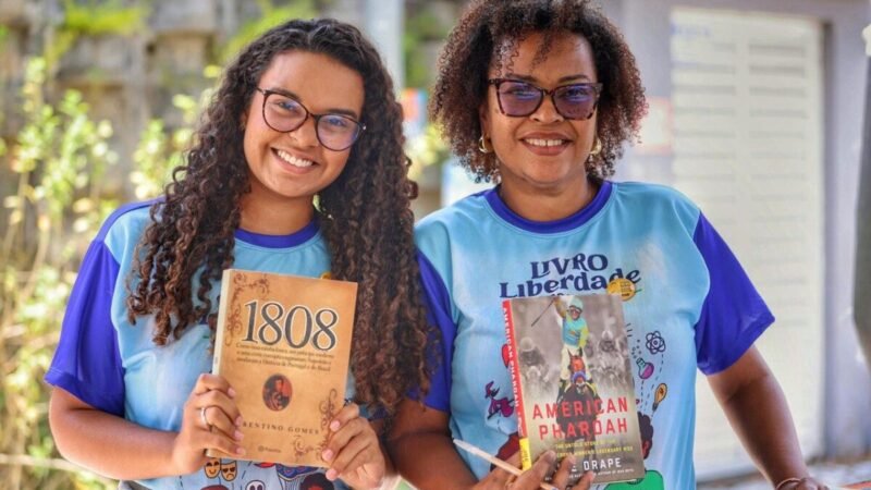 Programa da Deso atinge a marca de dez mil livros doados em Sergipe