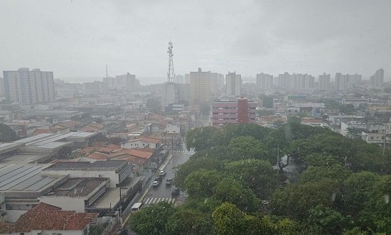 Semana em Sergipe terá céu nublado e possibilidade de chuvas fracas