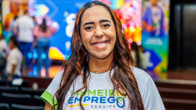 Sergipe tem mais trabalhadores com carteira assinada do que beneficiários do Bolsa Família